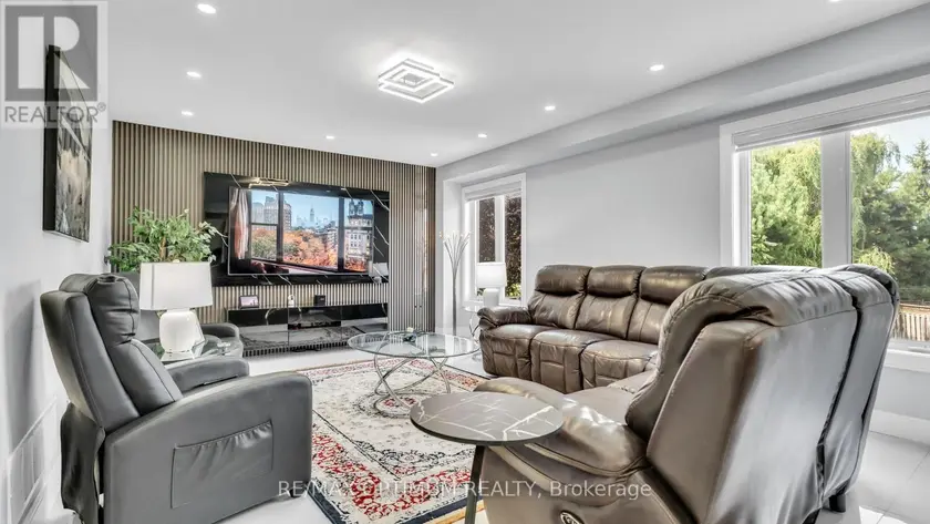 Detached at 82 PENBRIDGE CIRCLE, Brampton