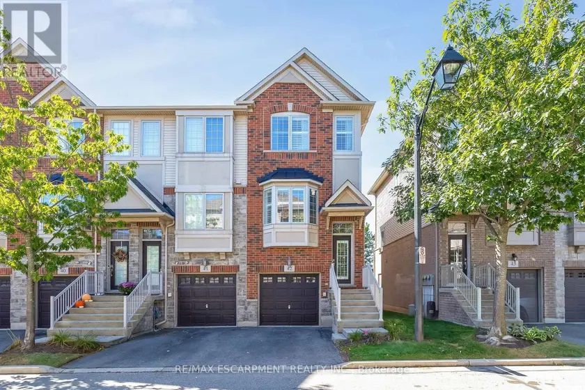 Townhouse at 42 - 1401 PLAINS ROAD, Burlington