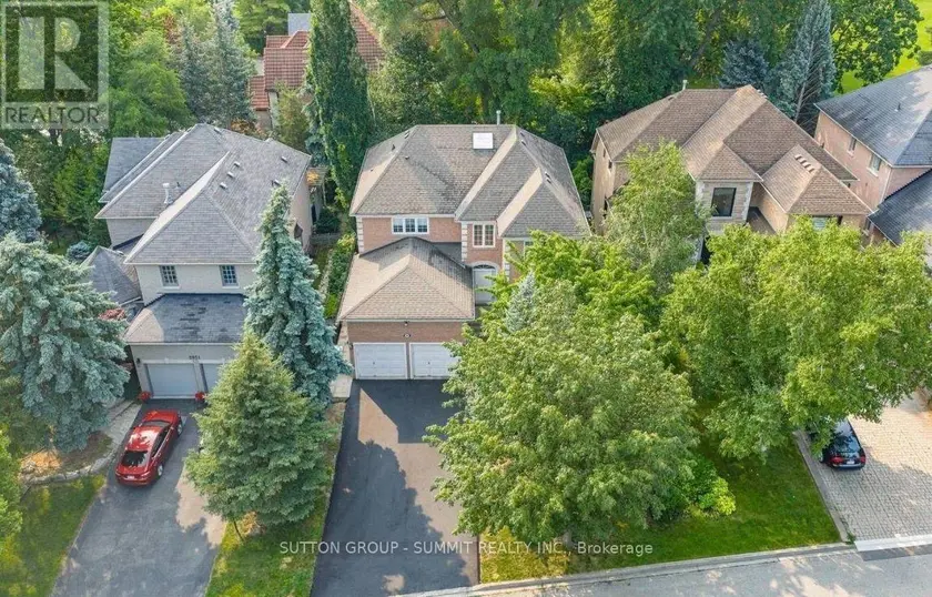 Detached at 2947 HAMMOND ROAD, Mississauga