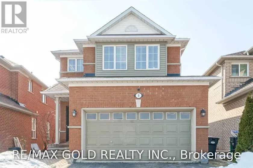 Detached at 9 BLUE LAKE AVENUE, Brampton