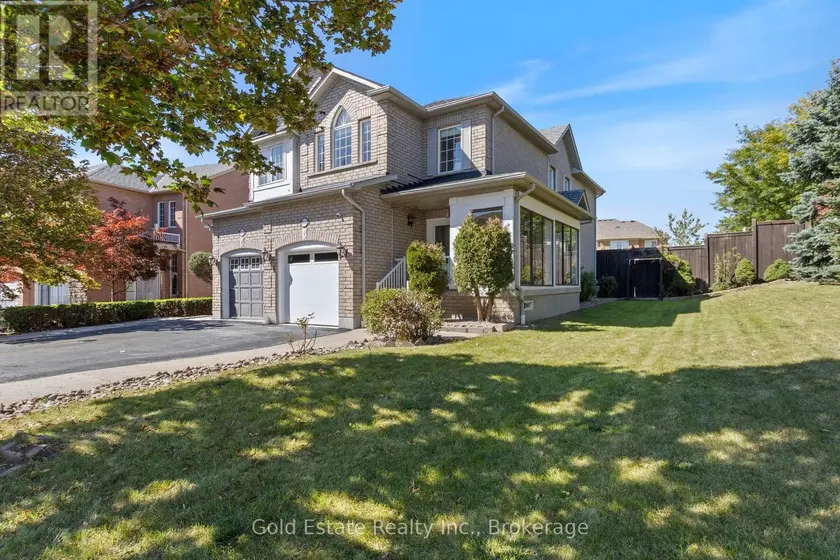 Semi-Detached/Link at 6653 OPERA GLASS CRESCENT, Mississauga