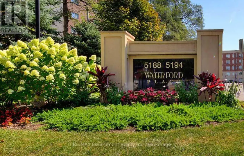 Apartment at 310 - 5188 LAKESHORE ROAD, Burlington