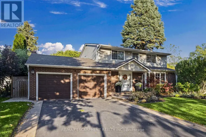 Detached at 609 CHERRYWOOD DRIVE, Burlington