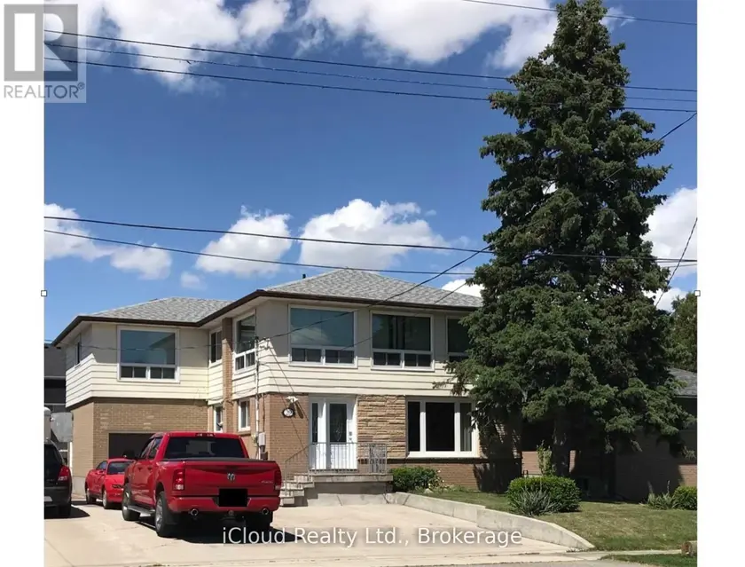Multiplex at 29 LANGSTONE CRESCENT, Halton Hills
