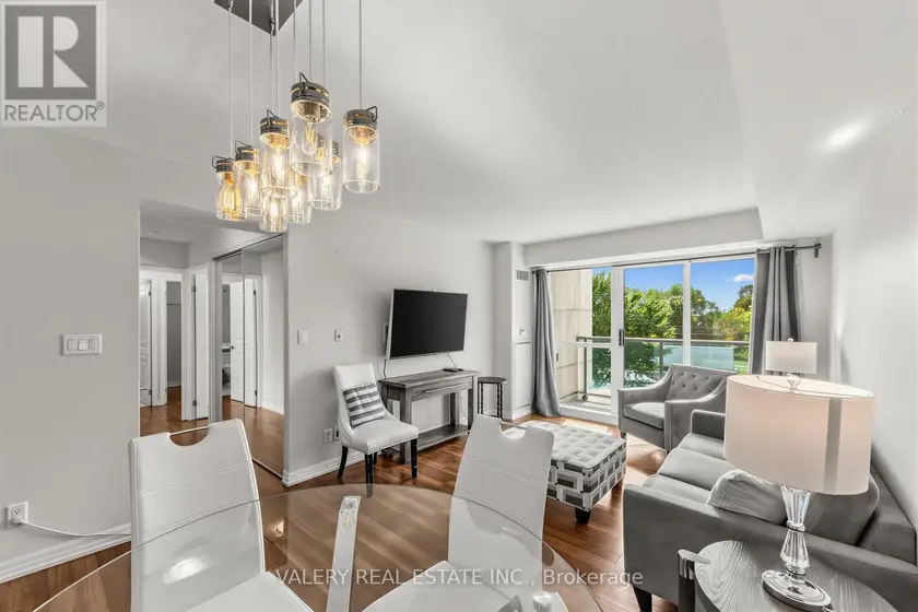Apartment at 214 - 1403 ROYAL YORK ROAD, Toronto