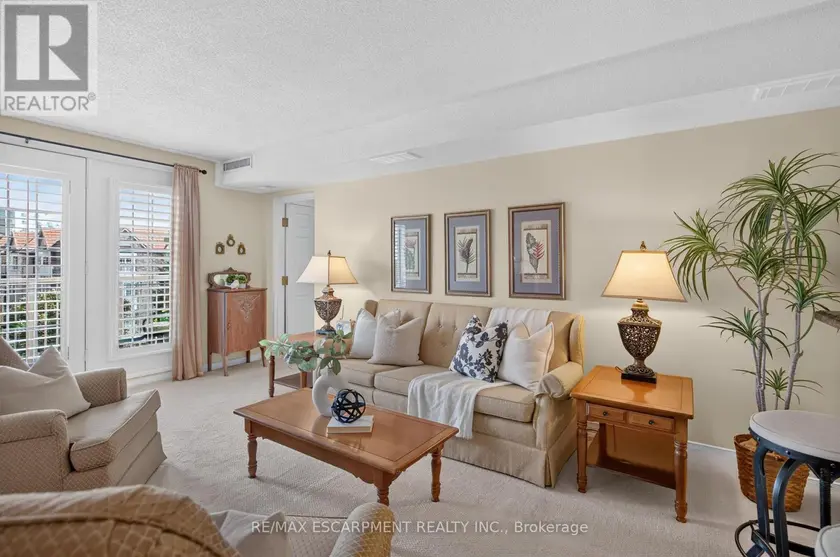 Apartment at B404 - 216 PLAINS ROAD W, Burlington