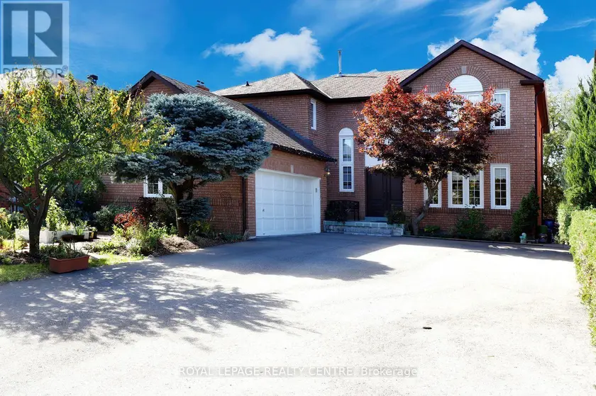 Detached at 5680 OLDCASTLE CRESCENT, Mississauga