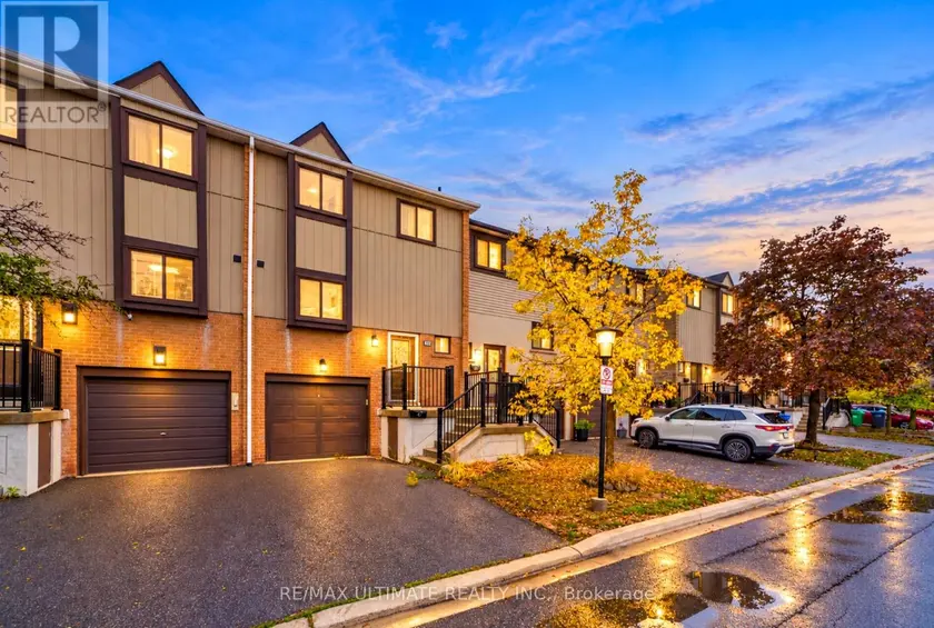 Townhouse at 122 MOREGATE CRESCENT, Brampton