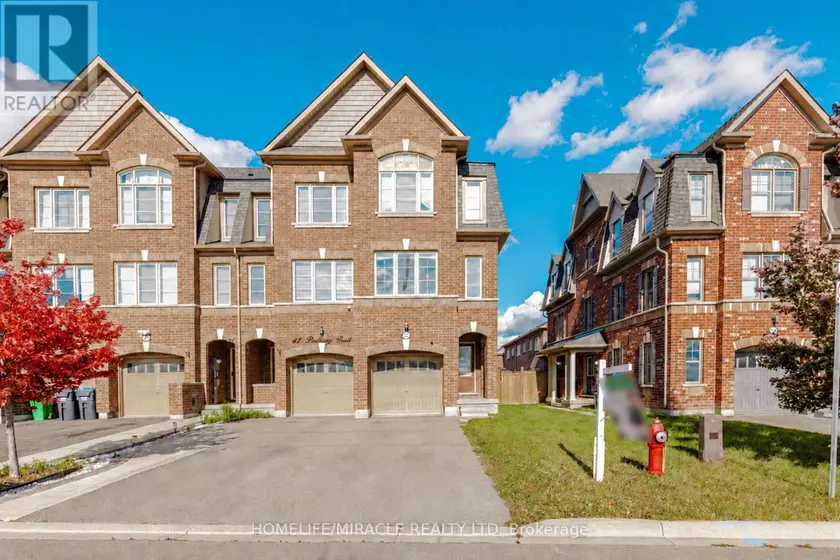 Townhouse at 45 PADBURY TRAIL, Brampton