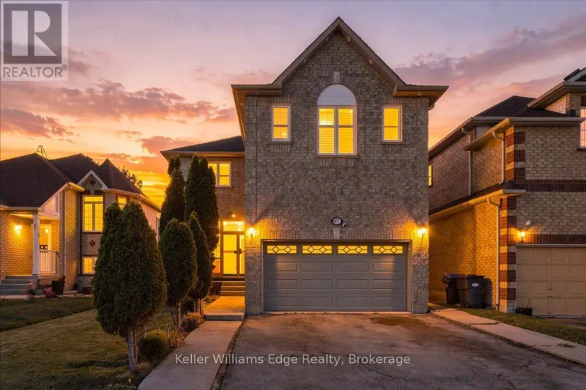 Detached at 671 TWAIN AVENUE, Mississauga