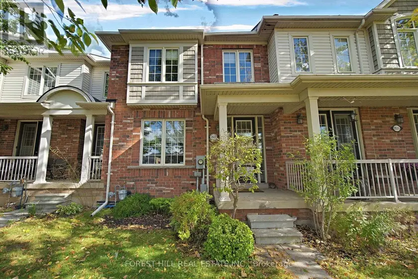 Townhouse at 2537 POSTMASTER DRIVE, Oakville