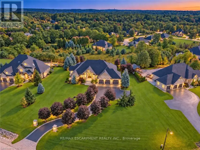 Detached at 125 STOKES TRAIL, Milton