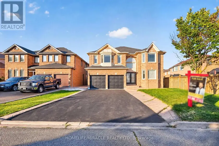 Detached at 32 GOLD TREE STREET