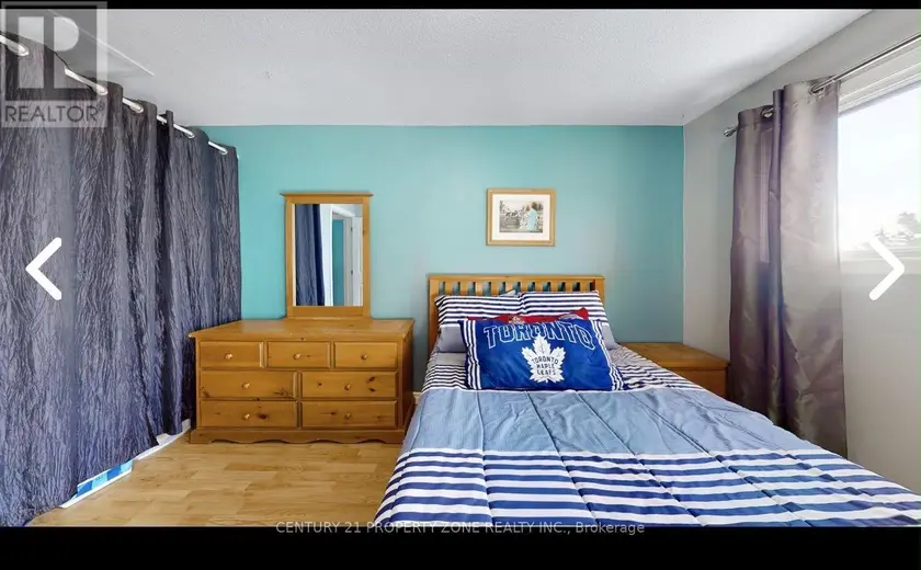 Townhouse at ROOM 1 - 3 COLLINS CRESCENT, Brampton