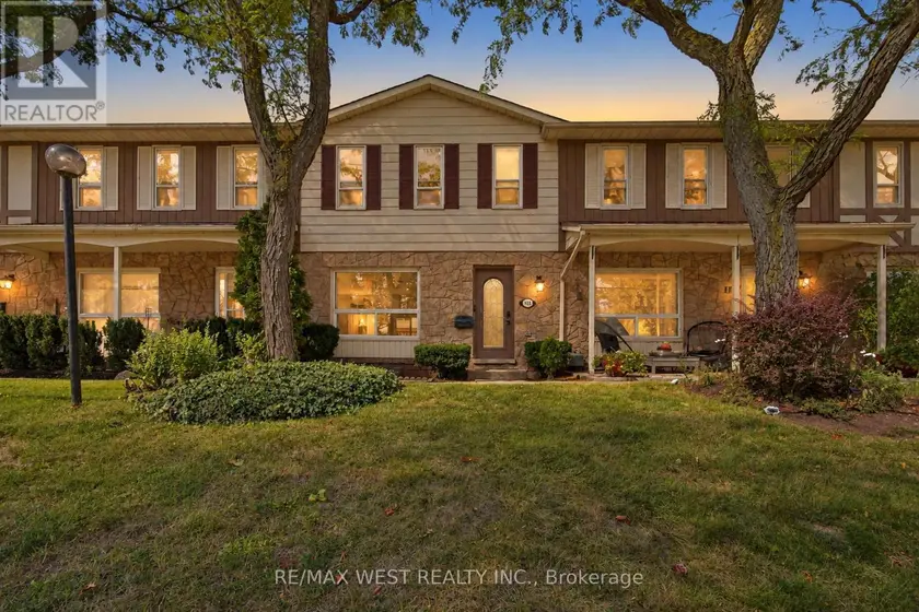 Townhouse at 113 - 5475 LAKESHORE ROAD, Burlington