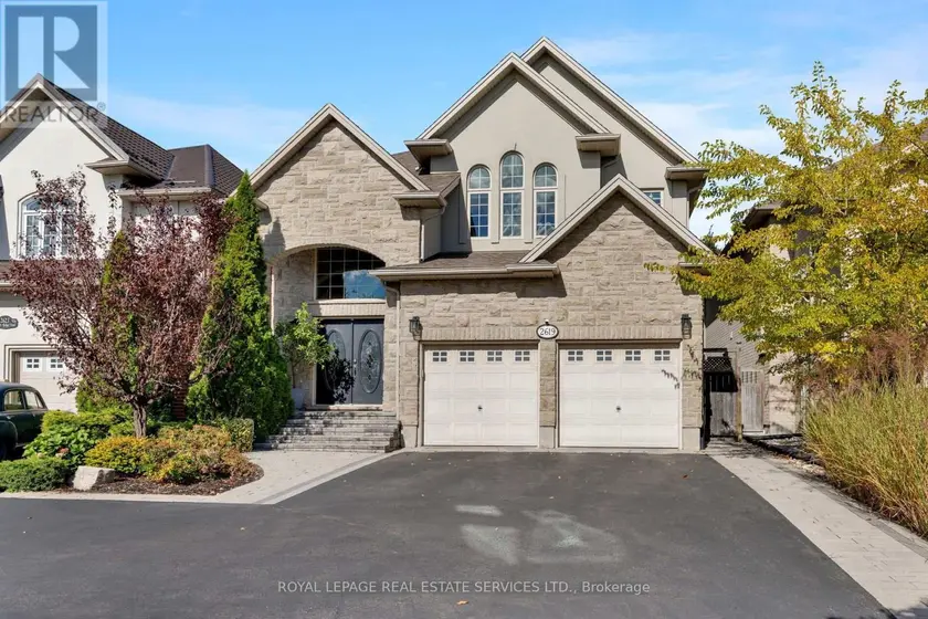 Detached at 2619 NORTH RIDGE TRAIL, Oakville