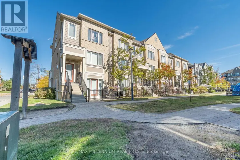 Townhouse at 62 - 5650 WINSTON CHURCHILL BOULEVARD, Mississauga