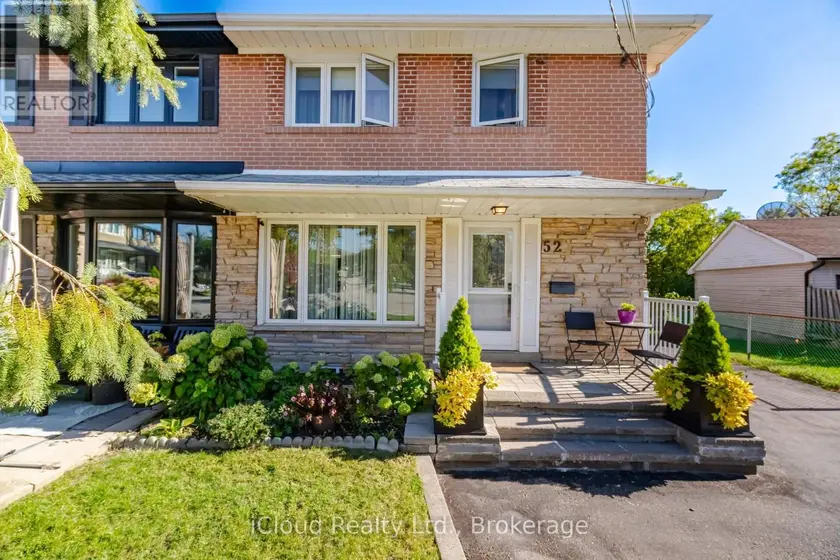Semi-Detached/Link at 52 BENGAL COURT, Toronto