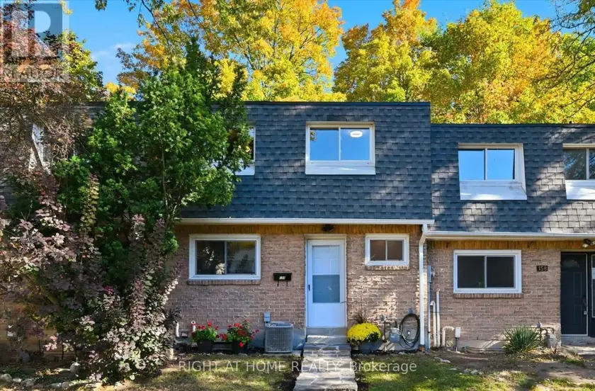 Townhouse at 159 - 2050 UPPER MIDDLE ROAD, Burlington