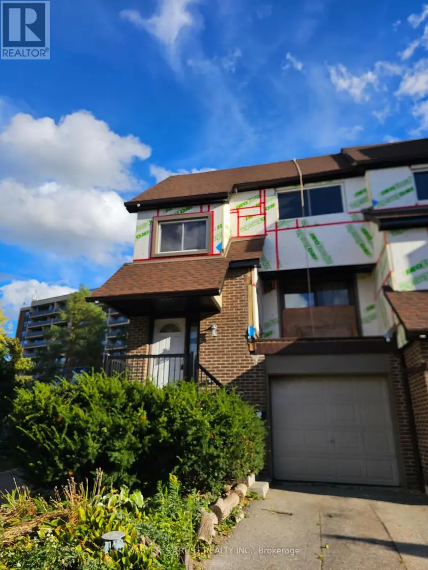 Townhouse at 64 - 6780 FORMENTERA AVENUE, Mississauga