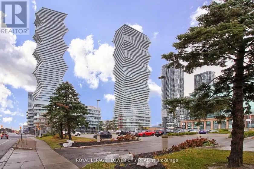 Apartment at 5704 - 3900 CONFEDRATION PARKWAY, Mississauga