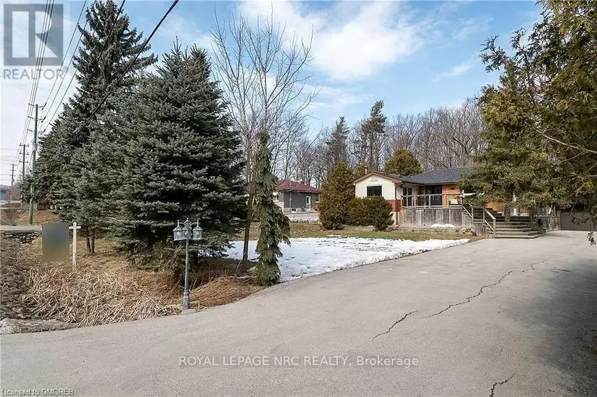Detached at LOWER - 8741 TREMAINE ROAD, Milton