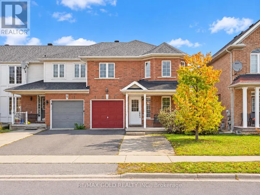 Townhouse at 7 FROSTBITE LANE, Brampton