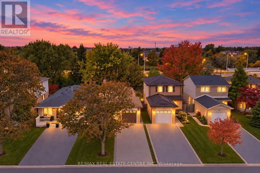 Detached at 130 MARTINDALE CRESCENT, Brampton