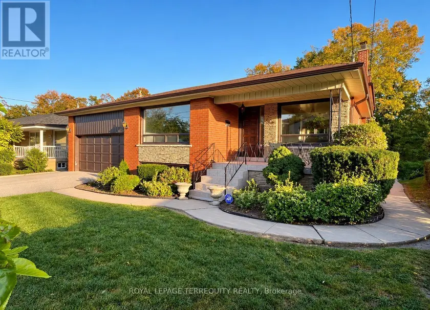 Detached at 169 GRANDRAVINE DRIVE, Toronto