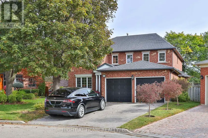 Detached at 560 CHAGALL COURT, Mississauga
