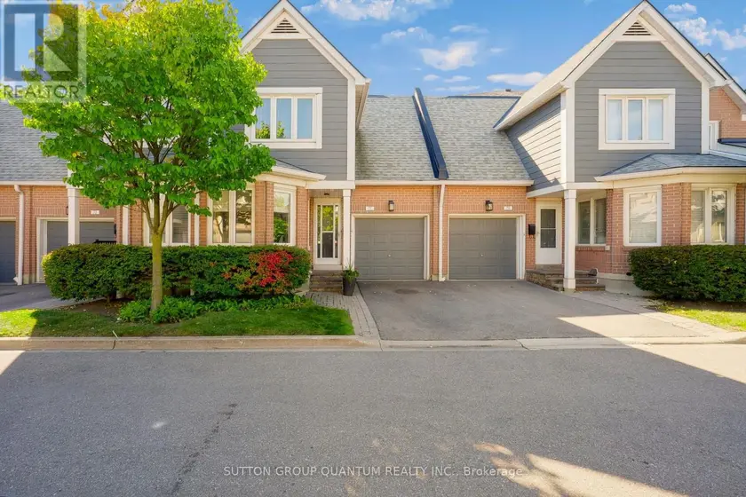 Townhouse at 71 - 2205 SOUTH MILLWAY, Mississauga