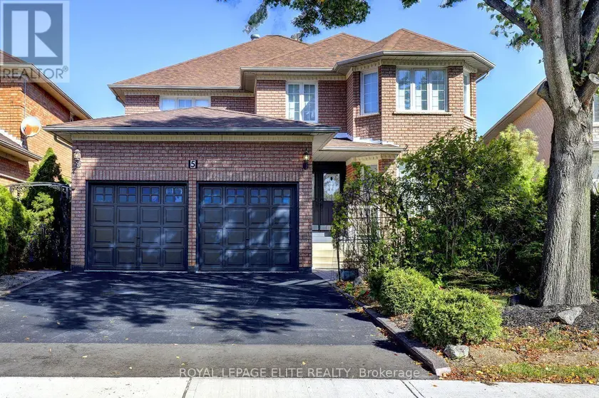 Detached at 5 PINECONE WAY E, Brampton