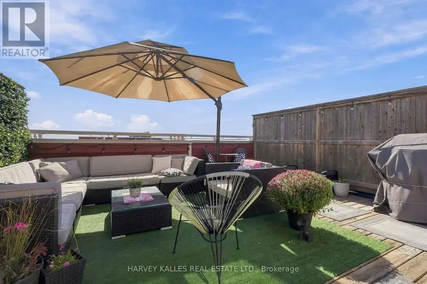 Townhouse at 22 - 145 LONG BRANCH AVENUE, Toronto