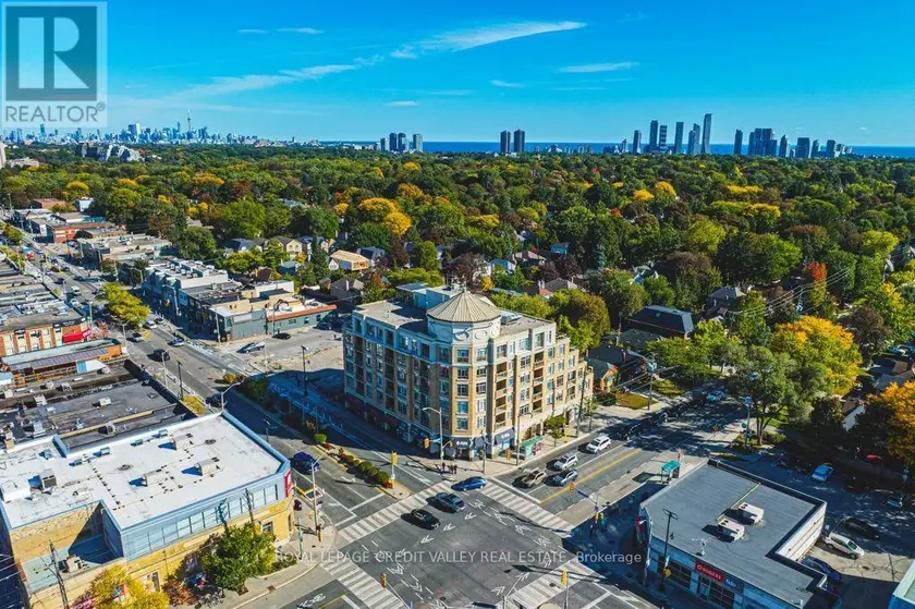 Apartment at 202 - 935 ROYAL YORK ROAD E, Toronto