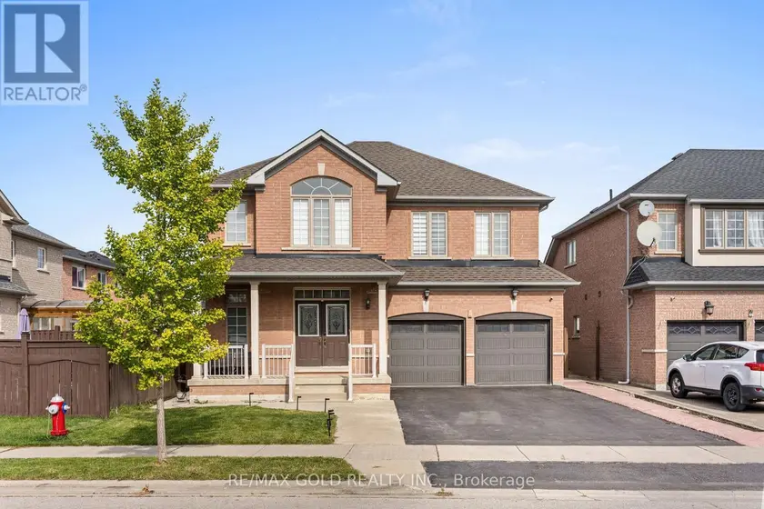 Detached at 5 ONYX GATE, Brampton