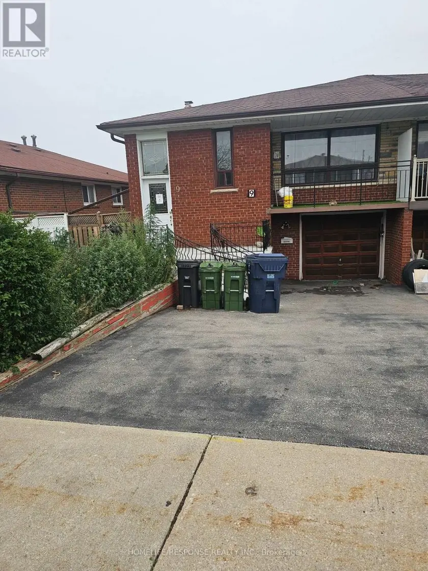 Semi-Detached/Link at 9 SONGWOOD DRIVE, Toronto