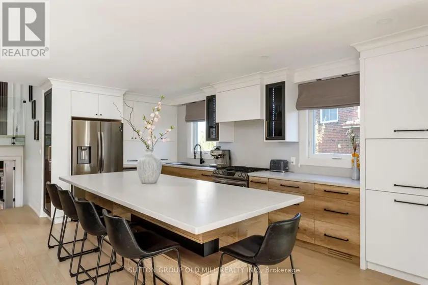 Semi-Detached/Link at 1645 COPSEHOLM TRAIL, Mississauga