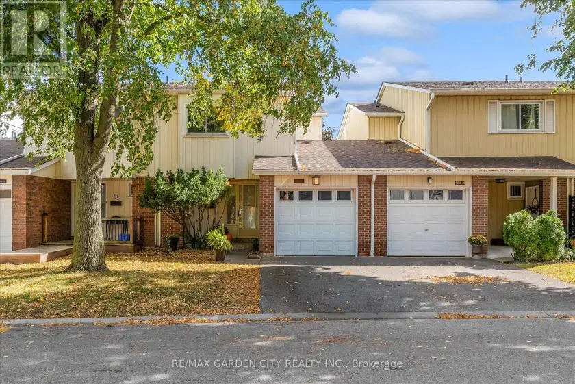 Townhouse at 82 - 5045 PINEDALE AVENUE, Burlington