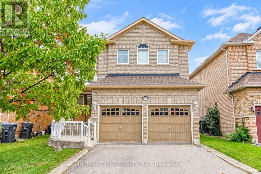 Detached at 277 QUEEN MARY DRIVE, Brampton