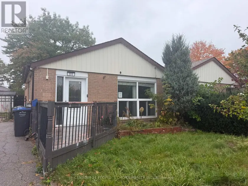 Semi-Detached/Link at 111 ALOMA CRESCENT, Brampton
