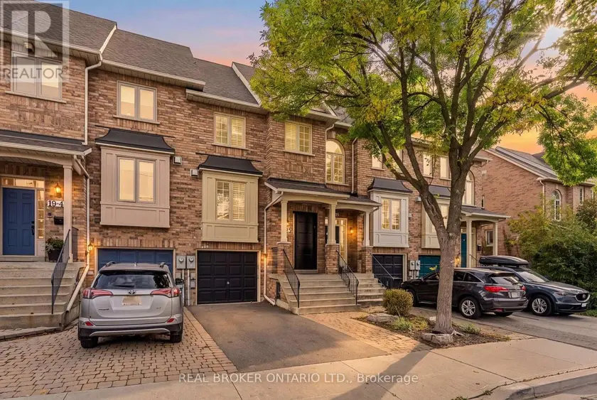 Townhouse at 3 - 19 THIRTIETH STREET, Toronto