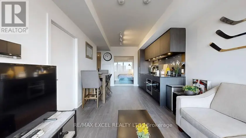 Apartment at 716 - 28 ANN STREET, Mississauga