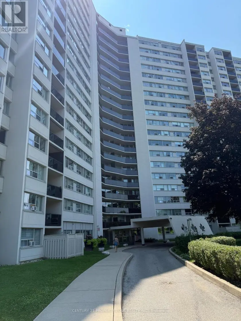 Apartment at 702 - 530 LOLITA GARDENS, Mississauga