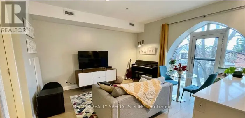 Apartment at 210 - 243 PERTH AVENUE, Toronto
