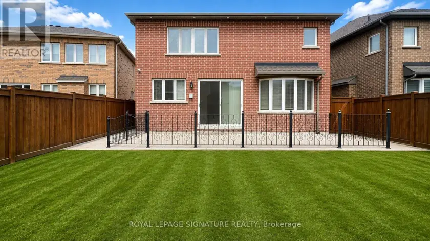 Detached at 461 DOUGALL AVENUE, Caledon