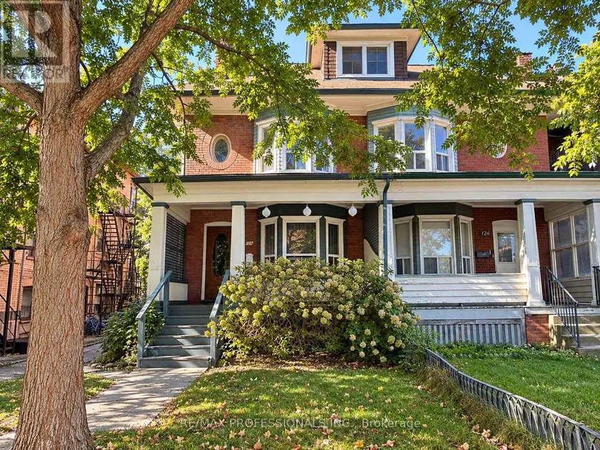 Multiplex at 124 CLOSE AVENUE, Toronto