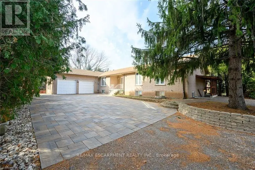 Detached at LOWER #2 - 347 YORK ROAD, Burlington