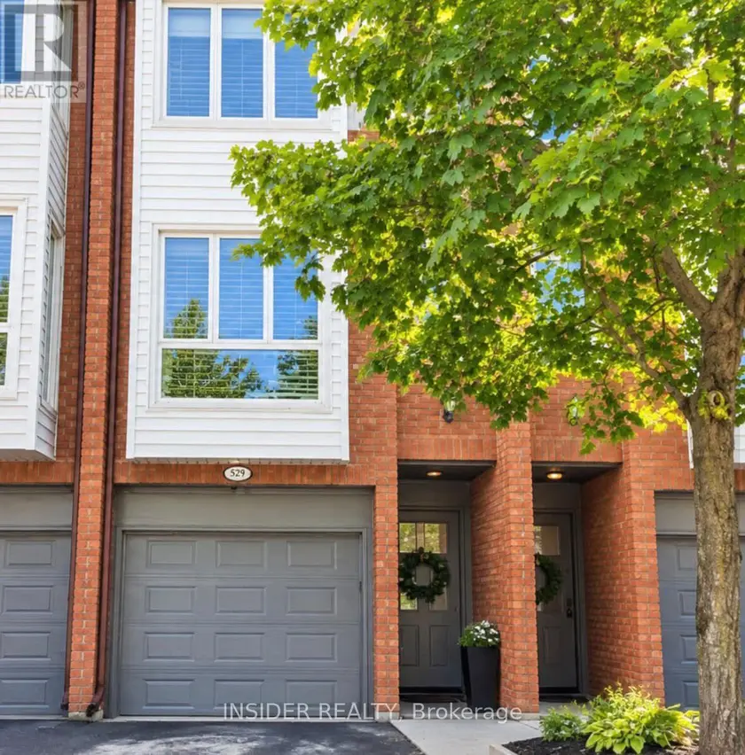 Townhouse at 529 - 895 MAPLE AVENUE, Burlington
