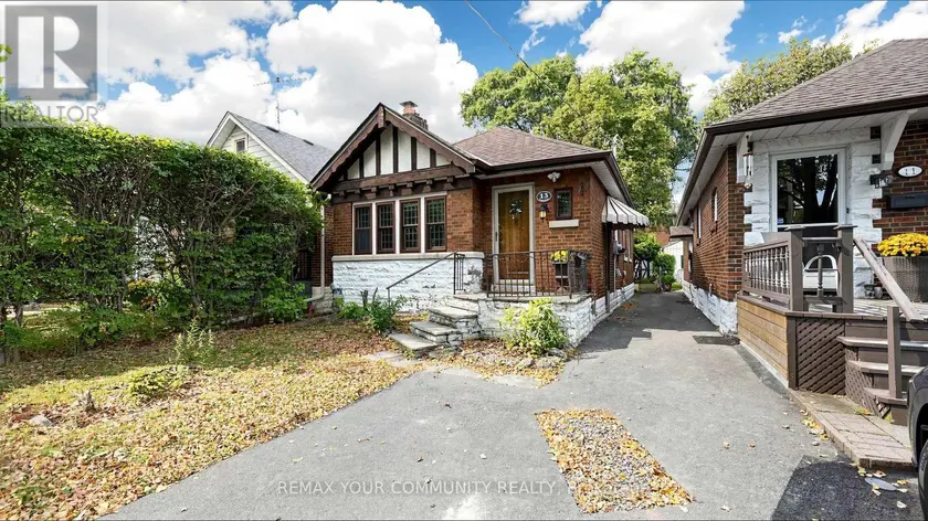 Detached at 13 TENTH STREET, Toronto