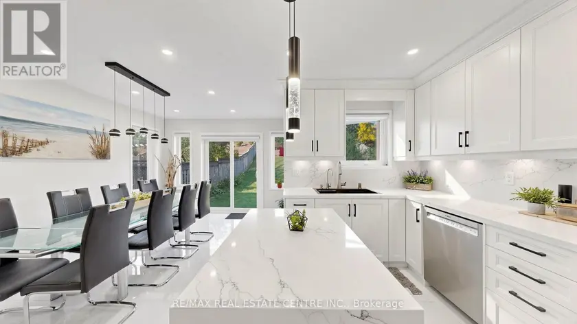 Semi-Detached/Link at 351 WILDGRASS ROAD, Mississauga